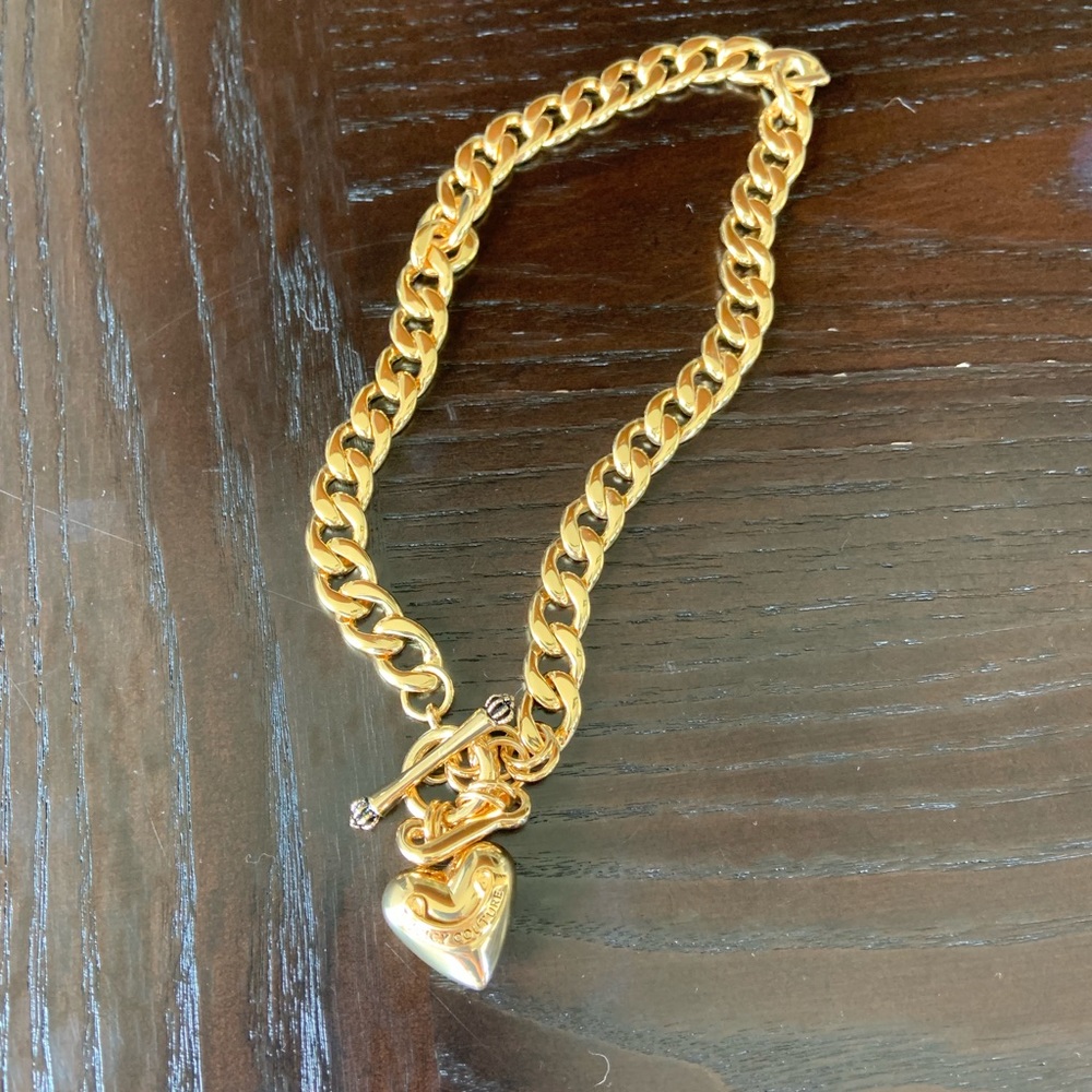 Juicy couture gold necklace